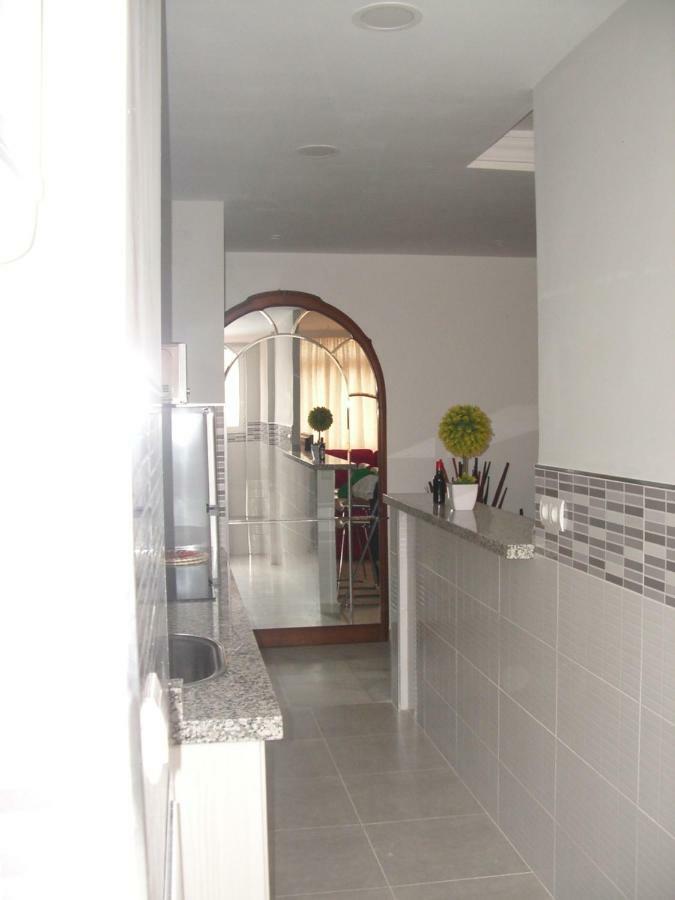 Paseo Maritimo De Poniente Appartement Málaga Buitenkant foto