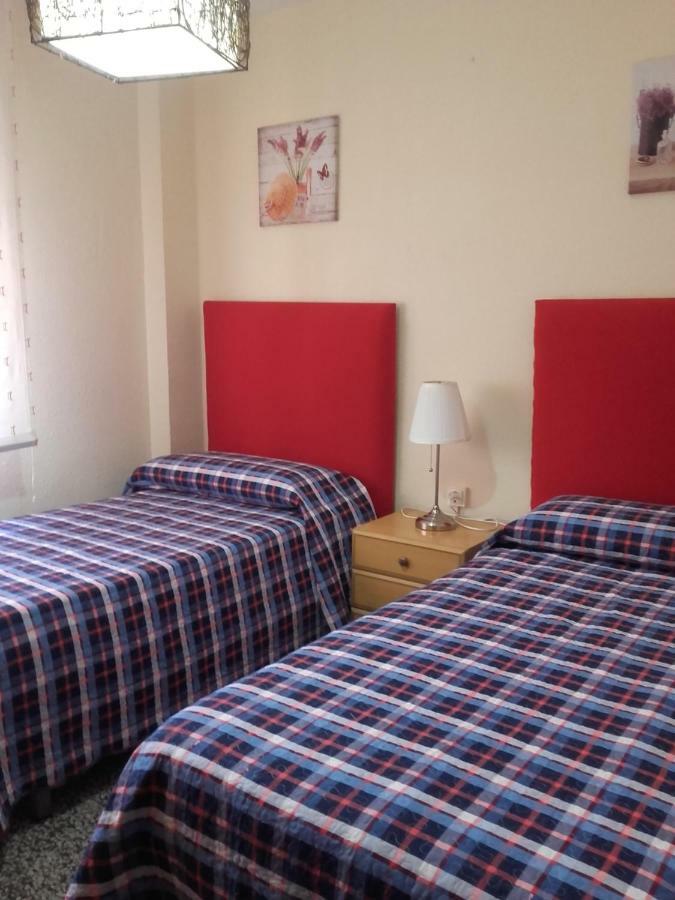 Paseo Maritimo De Poniente Appartement Málaga Buitenkant foto
