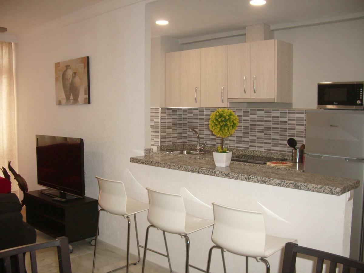 Paseo Maritimo De Poniente Appartement Málaga Buitenkant foto