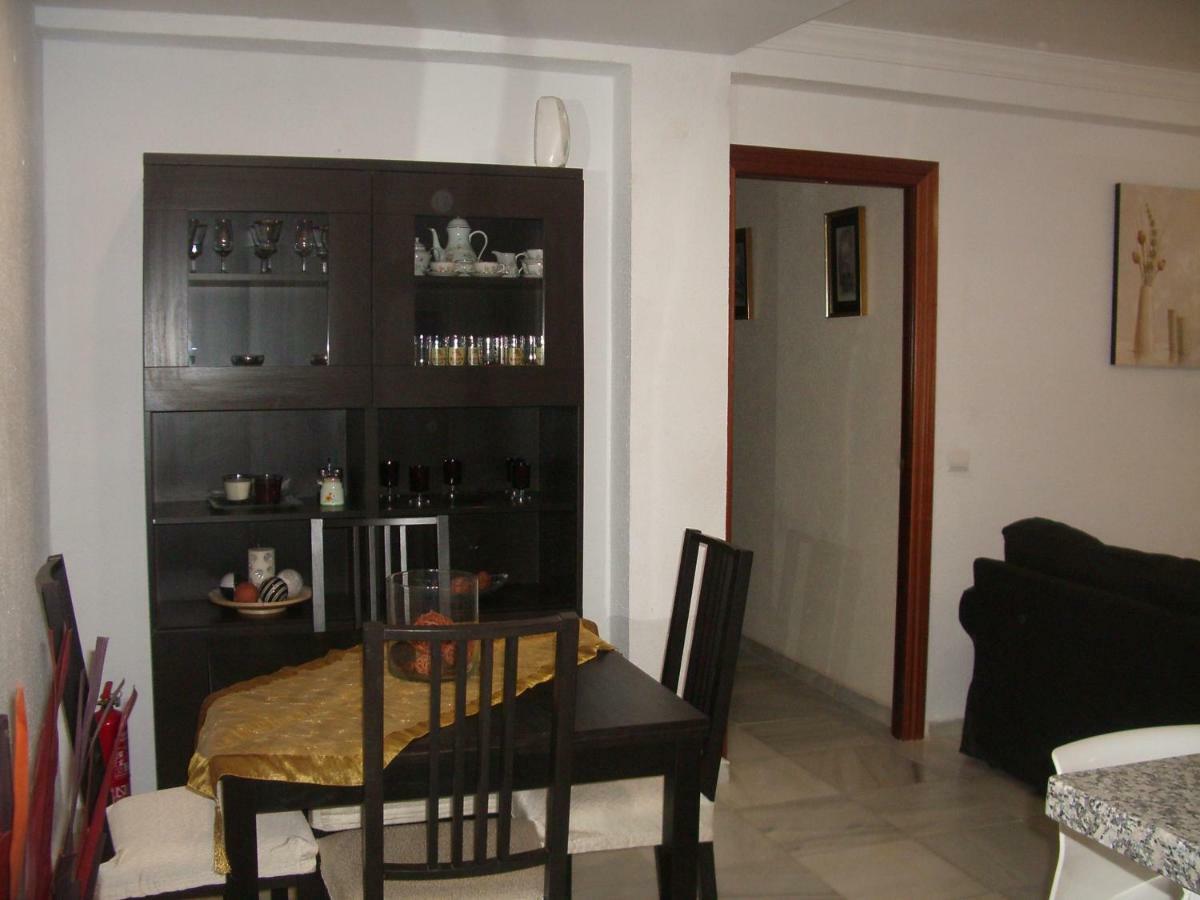 Paseo Maritimo De Poniente Appartement Málaga Buitenkant foto